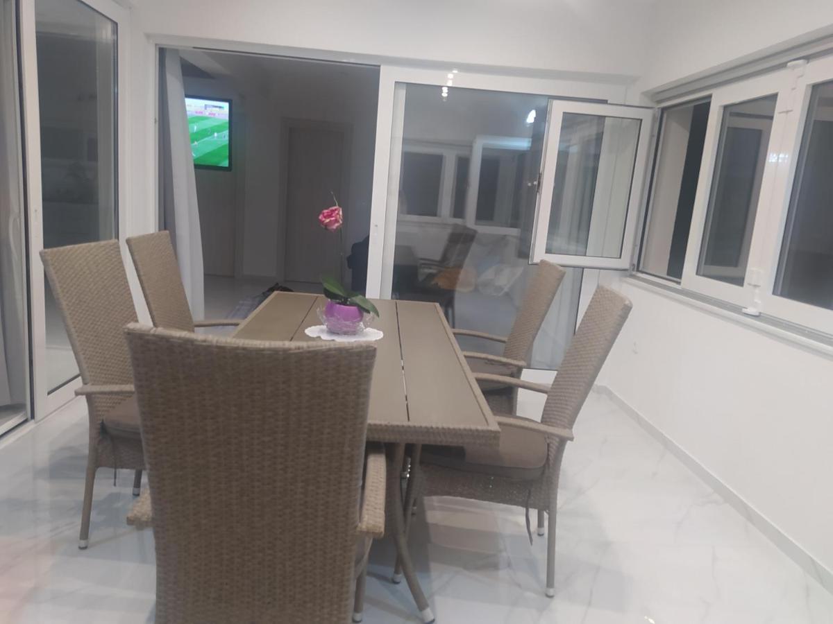 וודיצה Apartmani Trubi 3 מראה חיצוני תמונה